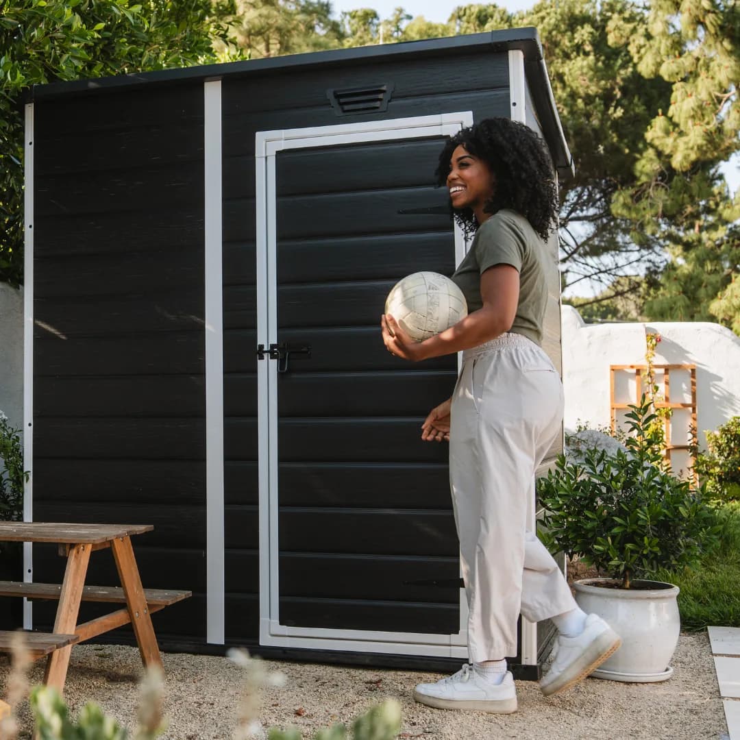 Manor Pent Essential 6x4ft Shed — photo 10 of 12