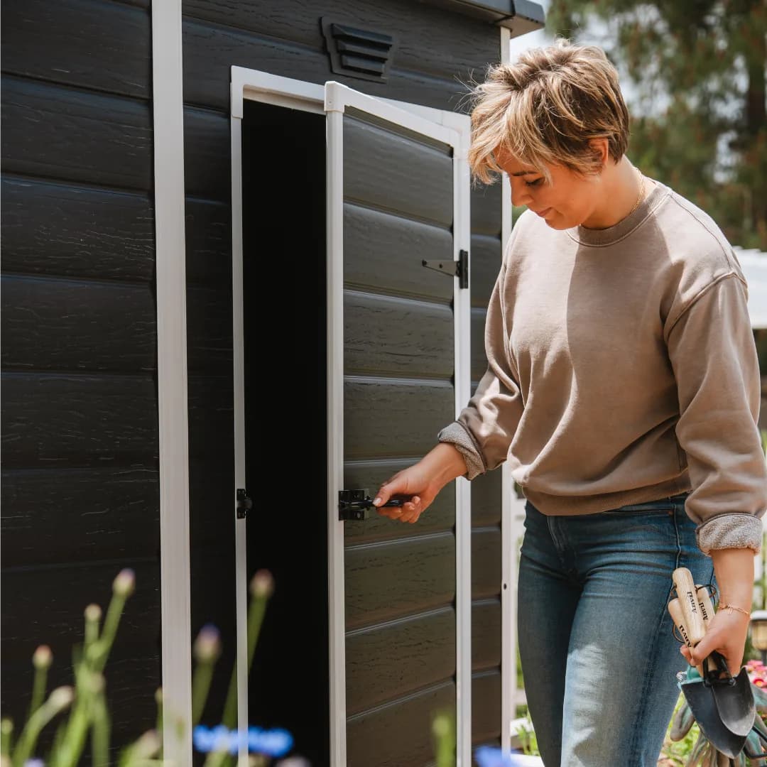 Manor Pent Essential 6x4ft Shed — photo 7 of 12