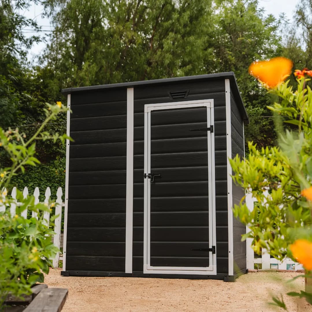 Manor Pent Essential 6x4ft Shed — photo 9 of 12